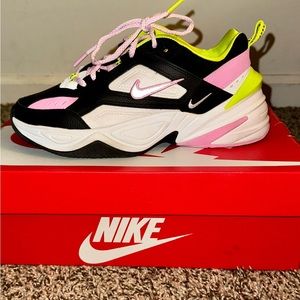 Women’s Nike Sneakers